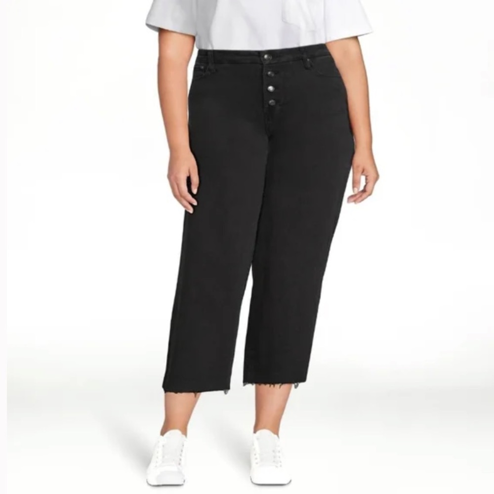 NWT Time &true wide leg cropped black jeans